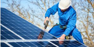 Installation Maintenance Panneaux Solaires Photovoltaïques à Cramenil